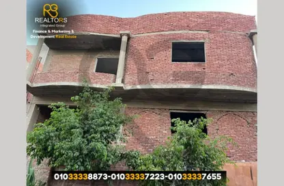 Villa - 7+ Bedrooms - 5 Bathrooms for sale in Waraqa Ibn Nofal St. - 7th District - 6 October City - Giza