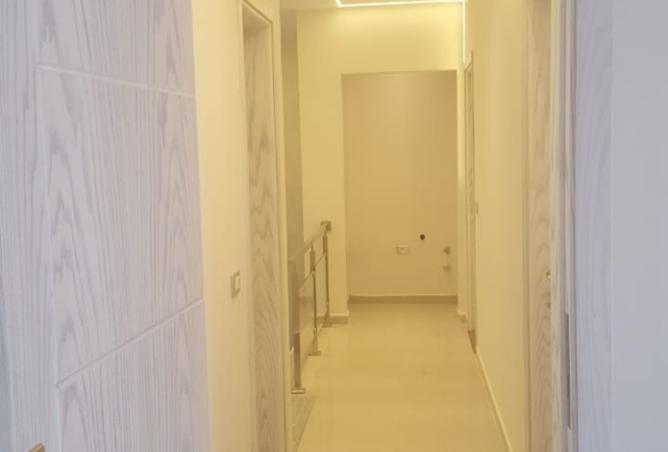 8377172 - Property Image 2