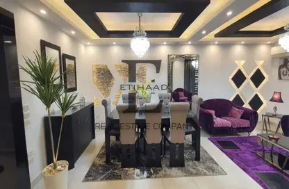 Apartment - 3 Bedrooms - 4 Bathrooms for sale in Mohammed Al Mokaled St. - 8th Zone - Nasr City - Cairo