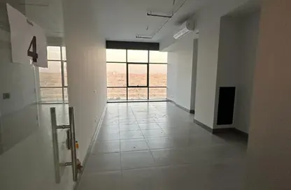 Clinic - Studio - 1 Bathroom for sale in The Hub - 5th Settlement Compounds - The 5th Settlement - New Cairo City - Cairo
