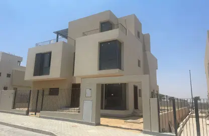 Villa - 4 Bedrooms - 4 Bathrooms for sale in Sodic East - 6th District - New Heliopolis - Cairo