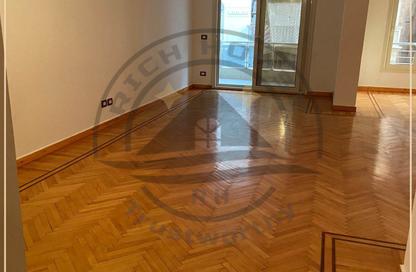 Apartment - 3 Bedrooms - 3 Bathrooms for rent in Mostafa Kamel St. - Smouha - Hay Sharq - Alexandria