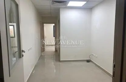 عيادة - استوديو - 1 حمام للبيع في مدينة القاهرة الجديدة - القاهرة