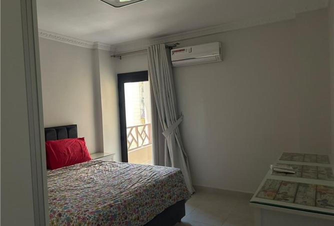 8209891 - Property Image 2