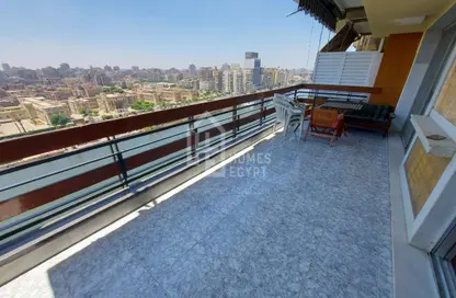 Apartment - 2 Bedrooms - 2 Bathrooms for rent in Al Gabalaya St. - Zamalek - Cairo