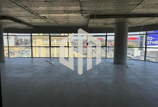 8100824 - Property Image 2