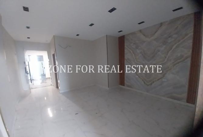 8400804 - Property Image 2