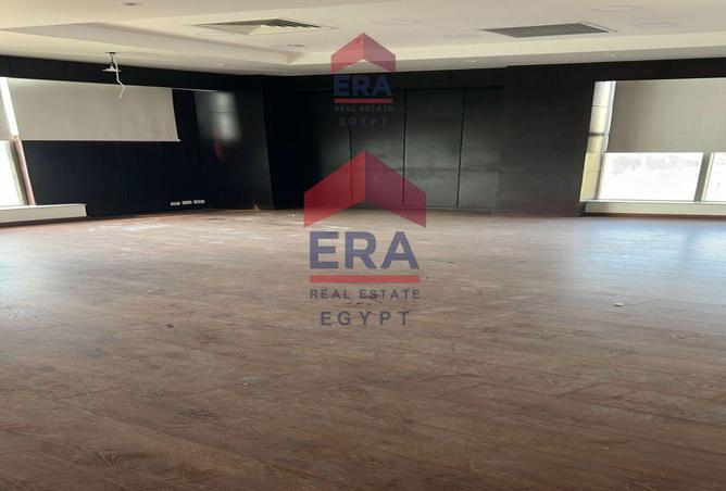 6857956 - Property Main Image