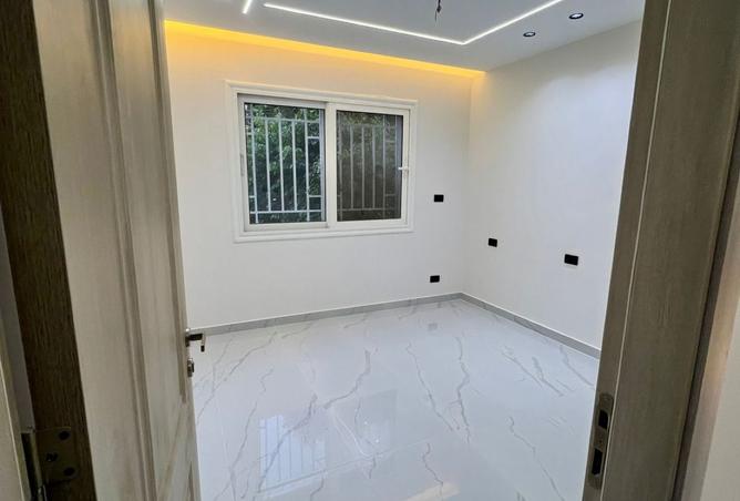 8099222 - Property Image 2