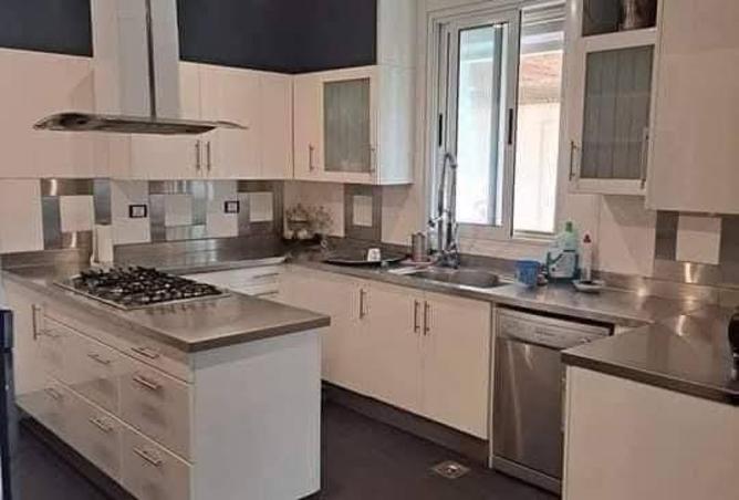 8215325 - Property Image 2