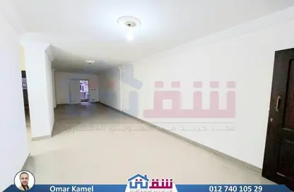 شقة - 3 غرف نوم - 2 حمامات للايجار في شارع محمود العيسوي - ميامي - حي اول المنتزة - الاسكندرية