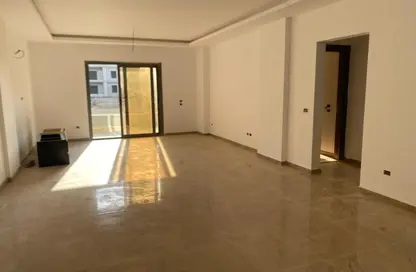 Apartment - 3 Bedrooms - 3 Bathrooms for sale in Haven - Sheikh Zayed City - Giza