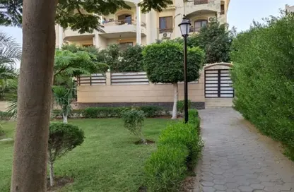Apartment - 2 Bedrooms - 2 Bathrooms for rent in Zizinia Family Housing - 5th Settlement Compounds - The 5th Settlement - New Cairo City - Cairo