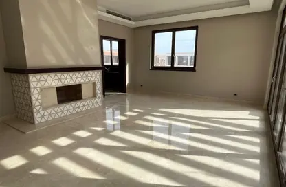 Apartment - 3 Bedrooms - 3 Bathrooms for sale in Westown - Sheikh Zayed Compounds - Sheikh Zayed City - Giza