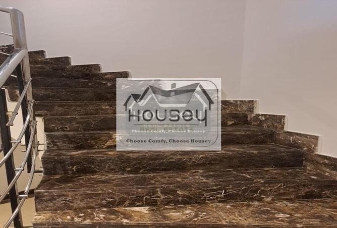 8072256 - Property Image 2