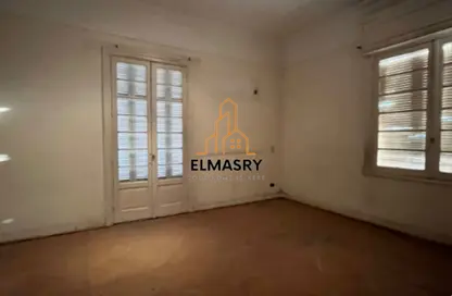 Apartment - 5 Bedrooms - 3 Bathrooms for rent in Charles De Gaulle St. - Dokki - Giza