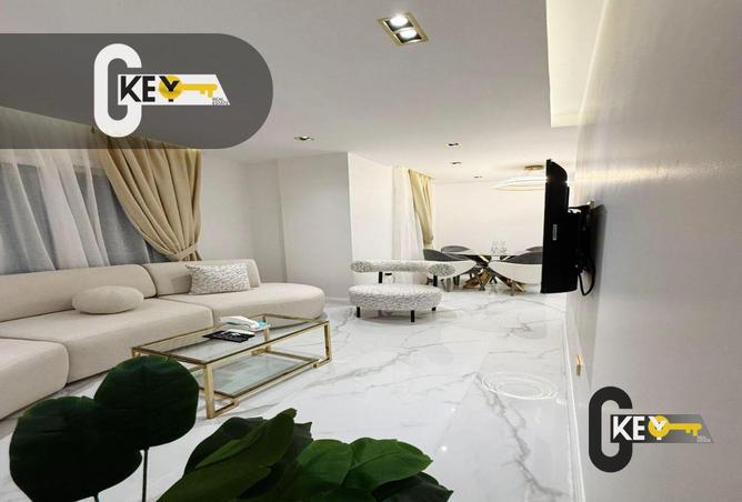 8203424 - Property Main Image