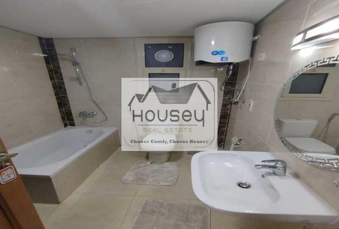 8350044 - Property Image 2