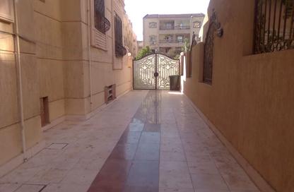 Duplex - 3 Bedrooms - 2 Bathrooms for sale in Al Mostathmir El Saghir - 10th District - Sheikh Zayed City - Giza