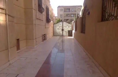 Duplex - 3 Bedrooms - 2 Bathrooms for sale in Al Mostathmir El Saghir - 10th District - Sheikh Zayed City - Giza