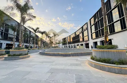 مساحات مكتبية - استوديو - 1 حمام للبيع في لايك فيو ريزيدنس - كمبوندات التجمع الخامس - التجمع الخامس - مدينة القاهرة الجديدة - القاهرة