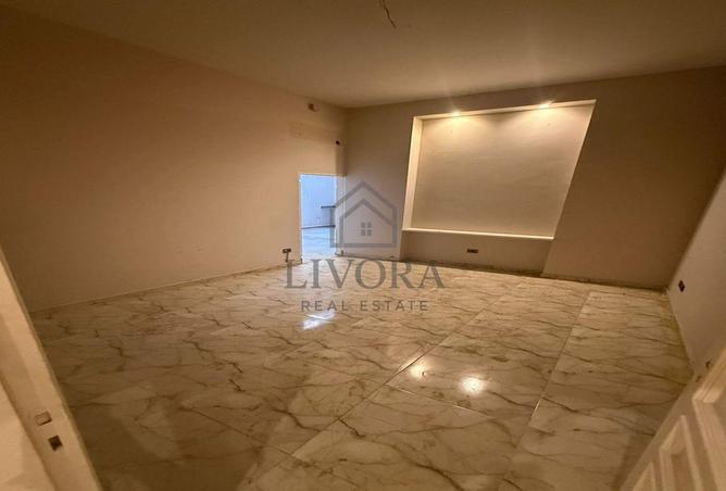 8403767 - Property Main Image