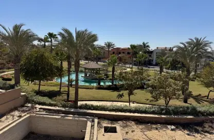 Villa - 5 Bedrooms - 6 Bathrooms for sale in Swan Lake Katameya - The 1st Settlement - New Cairo City - Cairo
