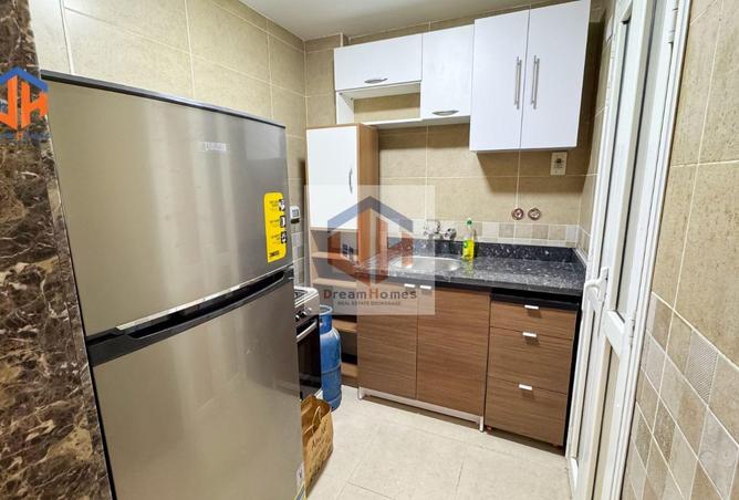 8237424 - Property Image 3