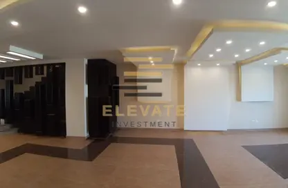 iVilla - 3 Bedrooms - 3 Bathrooms for rent in Mountain View Hyde Park - 5th Settlement Compounds - The 5th Settlement - New Cairo City - Cairo
