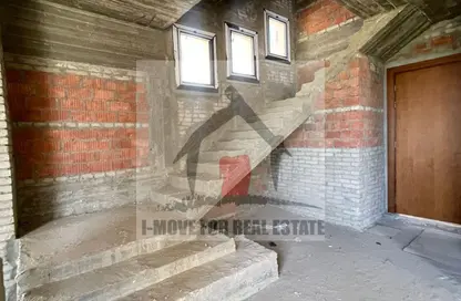 Villa - 3 Bedrooms - 3 Bathrooms for sale in O West - 6 October Compounds - 6 October City - Giza