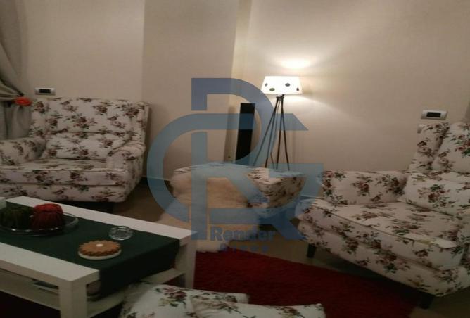 8326101 - Property Image 3