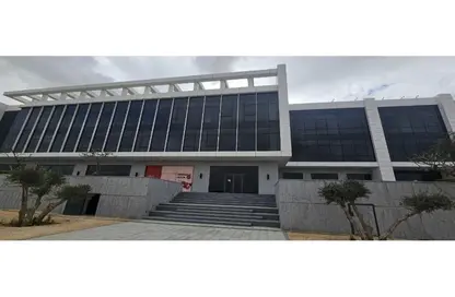 Office Space - Studio - 1 Bathroom for sale in The Waterway View - 90 Street - The 5th Settlement - New Cairo City - Cairo