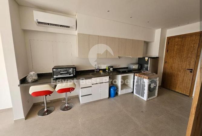 8240622 - Property Image 3