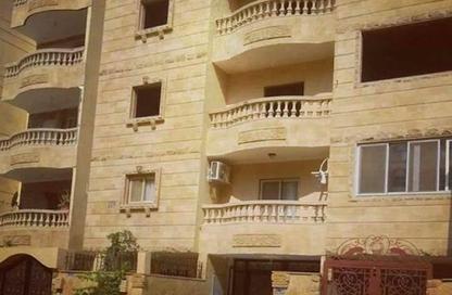 شقة - 3 غرف نوم - 2 حمامات للبيع في البوابة الاولي - خوفو - حدائق الاهرام - الجيزة