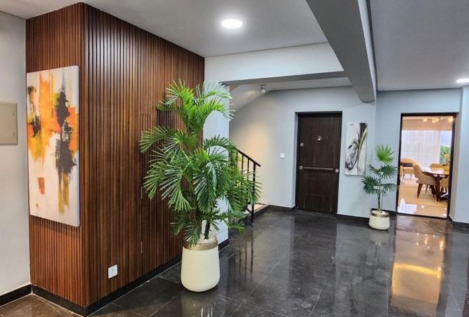 8222328 - Property Image 2