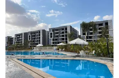Apartment - 3 Bedrooms - 3 Bathrooms for sale in Sun Capital - Fayoum Desert road - 6 October City - Giza