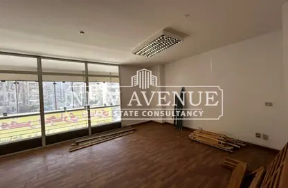 Office Space - Studio - 5 Bathrooms for rent in Makram Ebeid St. - 6th Zone - Nasr City - Cairo