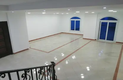 دوبلكس - 6 غرف نوم - 5 حمامات للايجار في الياسمين 7 - الياسمين - مدينة القاهرة الجديدة - القاهرة