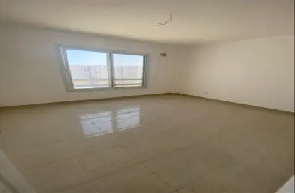 (بنتهاوس  (روف - 3 غرف نوم - 2 حمامات للبيع في بلومار - العين السخنة - السويس
