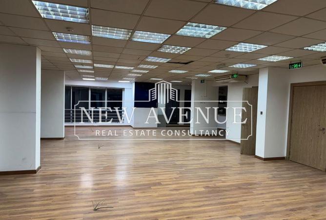 8083744 - Property Main Image