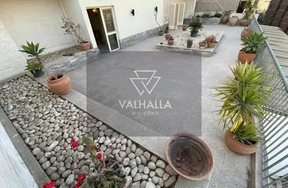 Penthouse - 3 Bedrooms - 3 Bathrooms for rent in Hassan Assem St. - Zamalek - Cairo