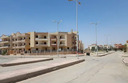 شقة - 3 غرف نوم - 3 حمامات للبيع في طريق الشروق - المجاورة الاولي - الحي التاسع - مدينة الشروق - القاهرة