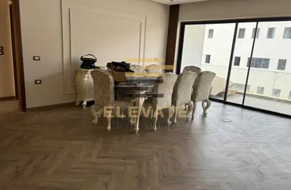 Apartment - 2 Bedrooms - 2 Bathrooms for rent in Lake View Residence - 5th Settlement Compounds - The 5th Settlement - New Cairo City - Cairo