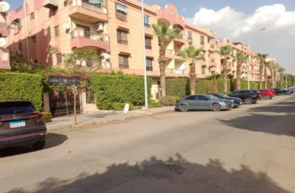 Apartment - 3 Bedrooms - 1 Bathroom for sale in Sheikh Zayed Compounds - Sheikh Zayed City - Giza