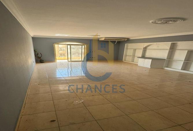 8004238 - Property Image 2