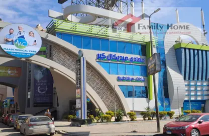 Clinic - Studio - 1 Bathroom for sale in Cornish El Nile St. - Maadi - Hay El Maadi - Cairo