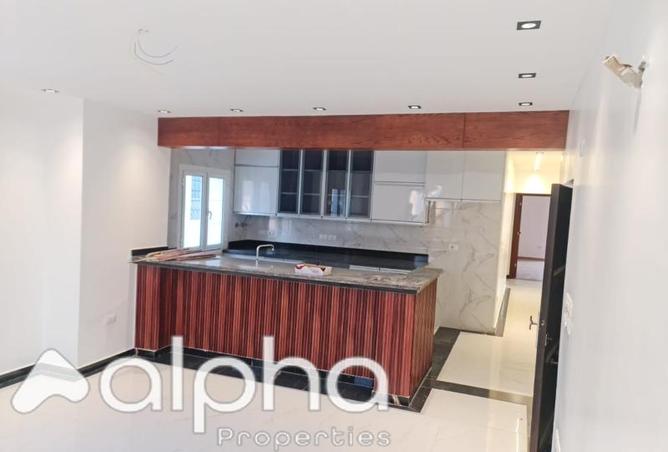 7971832 - Property Image 2