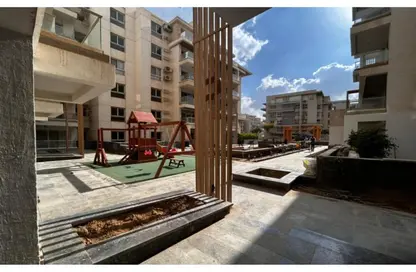 Apartment - 3 Bedrooms - 3 Bathrooms for sale in Mountain View iCity - 5th Settlement Compounds - The 5th Settlement - New Cairo City - Cairo