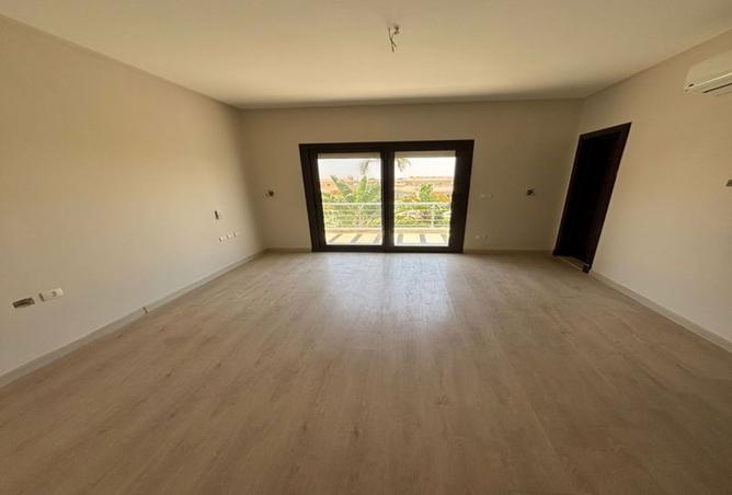 8238766 - Property Image 2