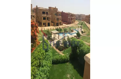 Apartment - 2 Bedrooms - 2 Bathrooms for sale in South Teseen St. - The 5th Settlement - New Cairo City - Cairo